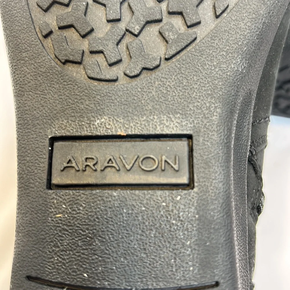 Aravon Fairlee Waterproof Ankle Boot-Size 9.5  NWOB